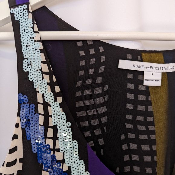 DVF Silk Top, Size XS - Picture 4 of 11